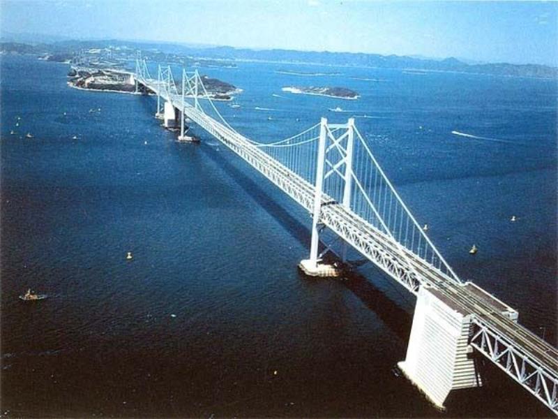 世界最長的吊橋——日本明石海峽大橋正式通車